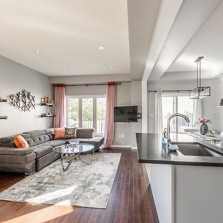 Luxury 3Br 2Ba Townhome With Private Hot Tub, Gym, Bbq By Globalstay Hamilton Exteriér fotografie